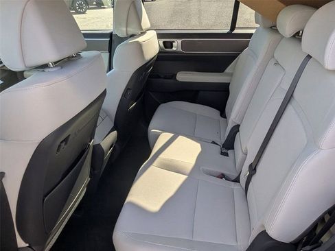 New 2026 Hyundai Santa Fe SE FWD image 14
