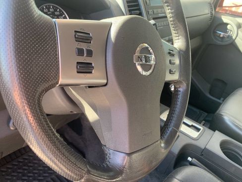 Used 2010 Nissan Xterra SE image 12