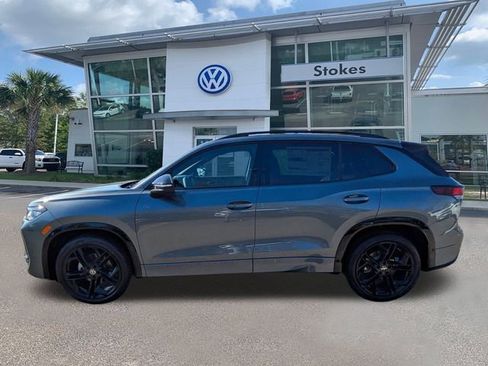 New 2026 Volkswagen Tiguan SE R-Line FWD image 7