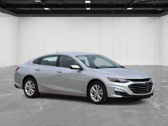Used 2020 Chevrolet Malibu LT FWD image 3