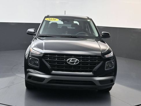 Certified 2026 Hyundai Venue SE FWD image 9
