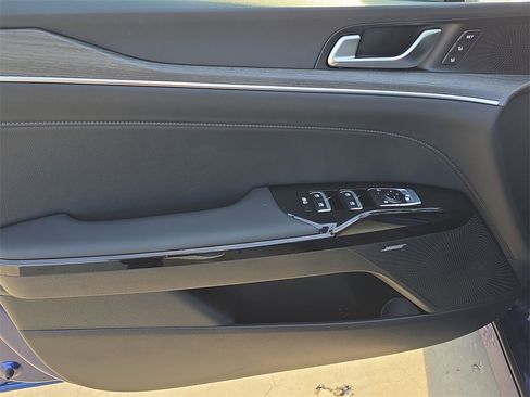New 2026 Kia K5 EX image 19