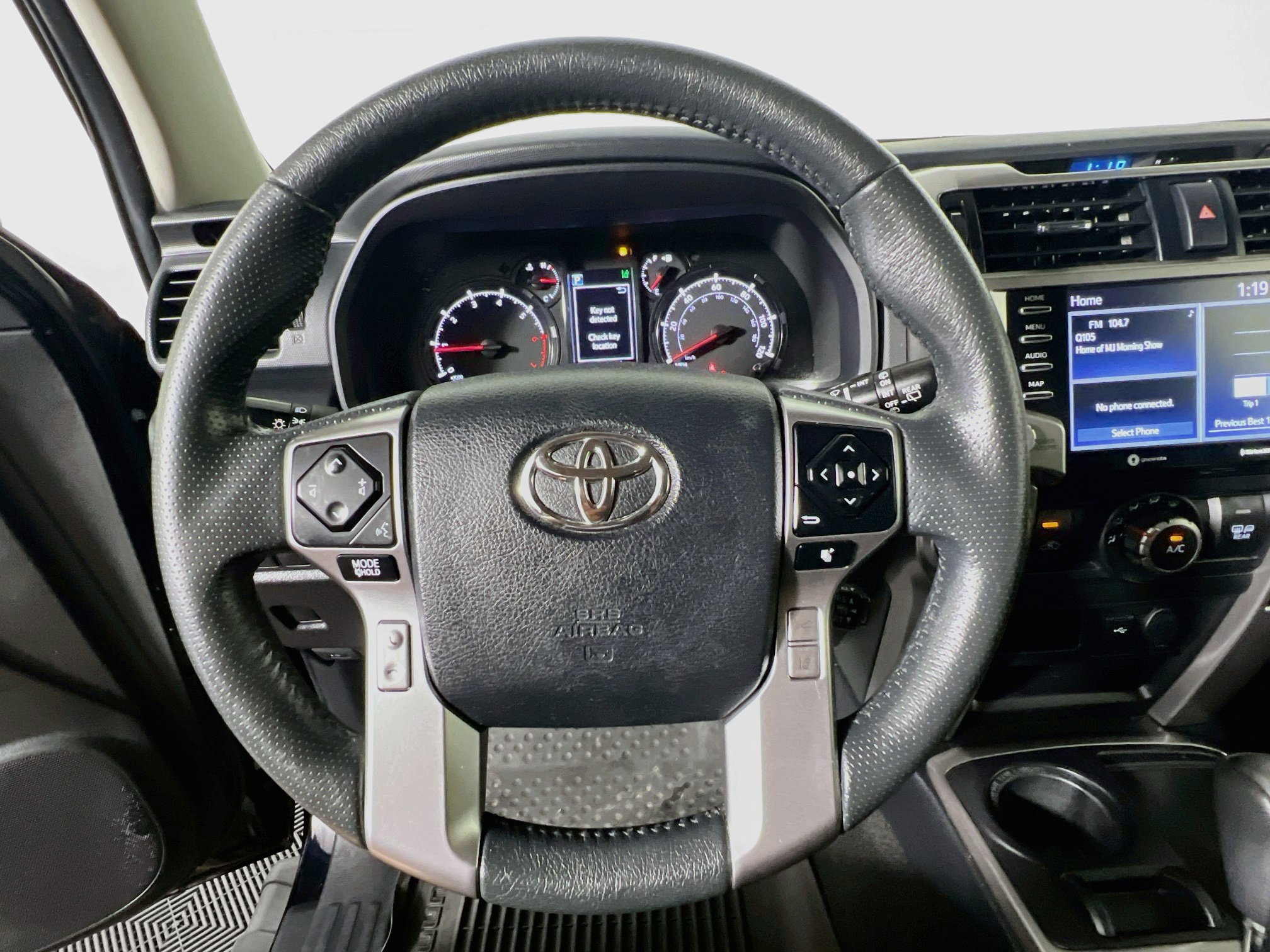 Used 2021 Toyota 4Runner SR5 RWD image 17