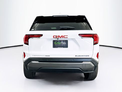 Used 2025 GMC Terrain Elevation AWD/4WD image 7
