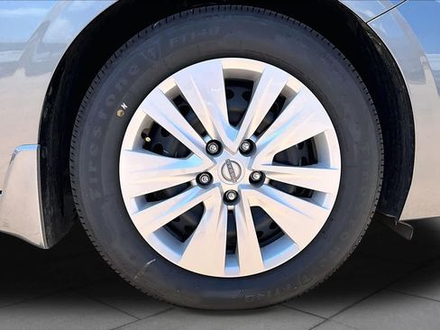 Certified 2025 Nissan Sentra S FWD image 11