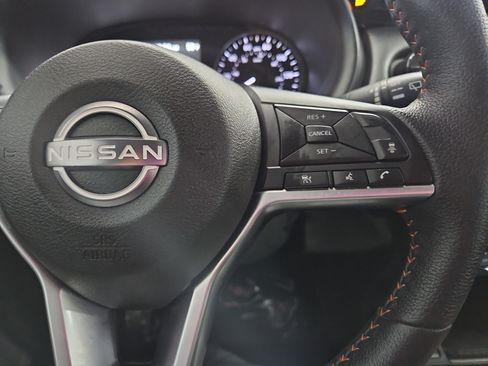 Used 2024 Nissan Kicks SR w/ SR Premium Package image 9