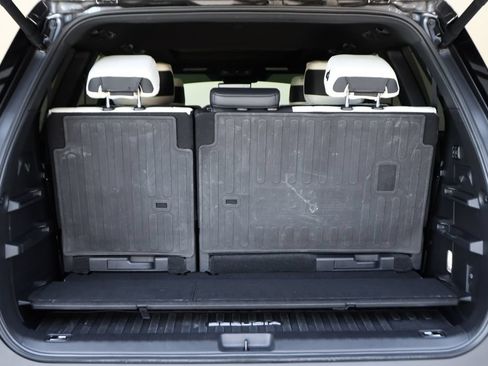 Used 2024 Toyota Sequoia Capstone AWD/4WD image 10