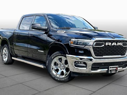 Used 2025 RAM 1500 Big Horn AWD/4WD image 3