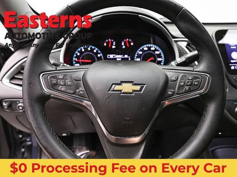 Used 2025 Chevrolet Malibu RS FWD image 10