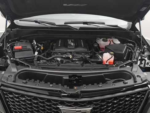 Used 2025 Cadillac Escalade V w/ LPO, ONYX Package image 35