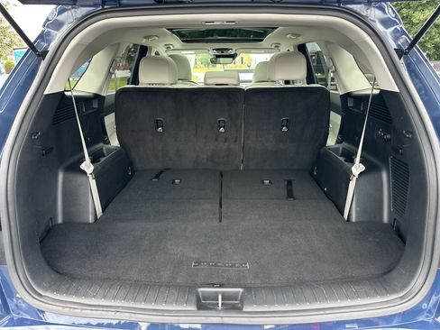 Used 2025 Kia Sorento S w/ Panoramic Sunroof Package FWD image 18