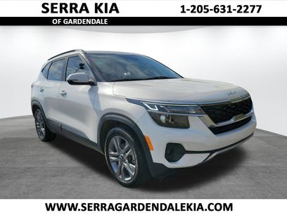 Used 2023 Kia Seltos S w/ Navigation Package