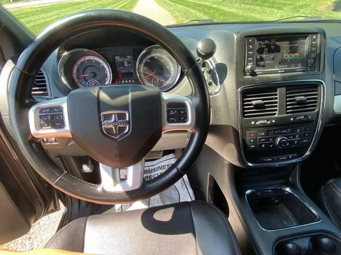 Used 2019 Dodge Grand Caravan GT FWD image 10