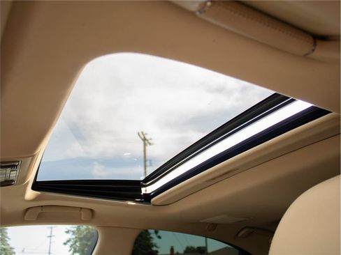 Used 2007 Lexus LS 460 RWD image 10