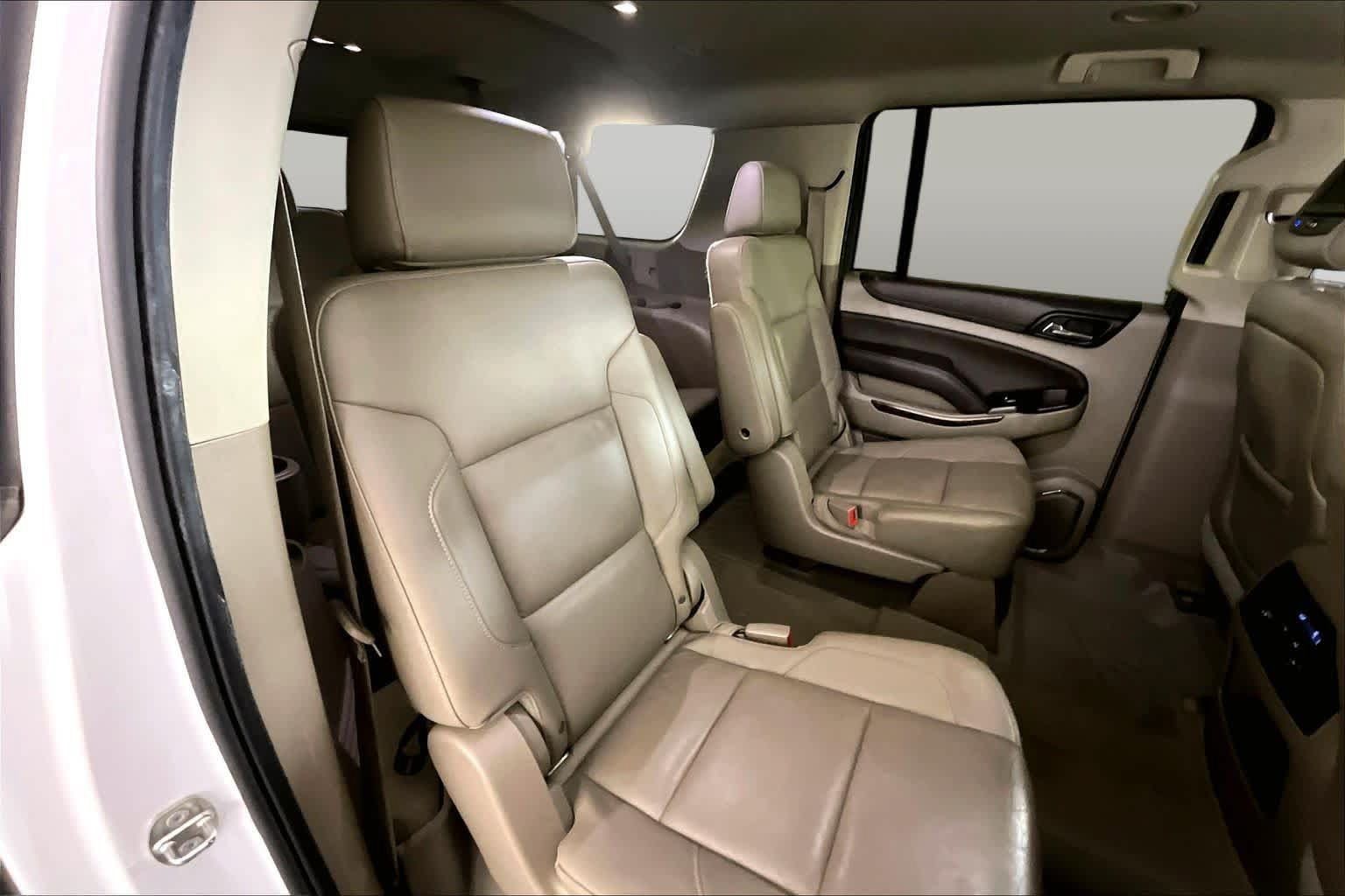 Used 2015 Chevrolet Suburban LT w/ Texas Edition RWD image 19