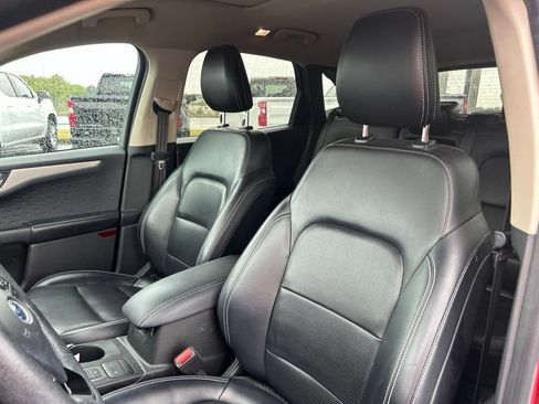 Used 2020 Ford Escape SEL FWD image 11