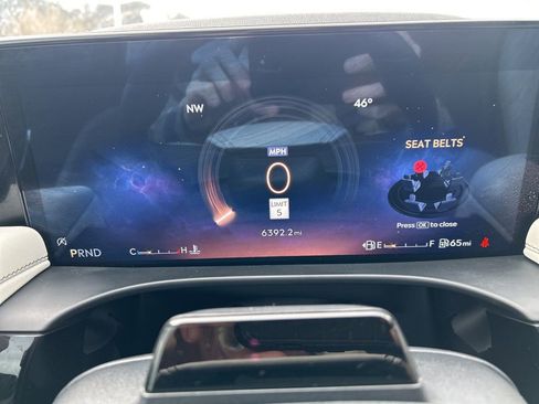 Used 2025 Lincoln Aviator Reserve w/ Jet Appearance Package image 6