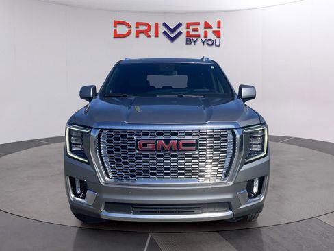 Used 2023 GMC Yukon Denali image 9