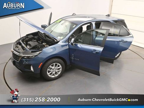 Used 2024 Chevrolet Equinox LT AWD/4WD image 37