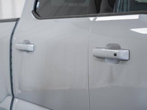 Certified 2023 Ford F150 Lariat w/ Equipment Group 502A High AWD/4WD image 22