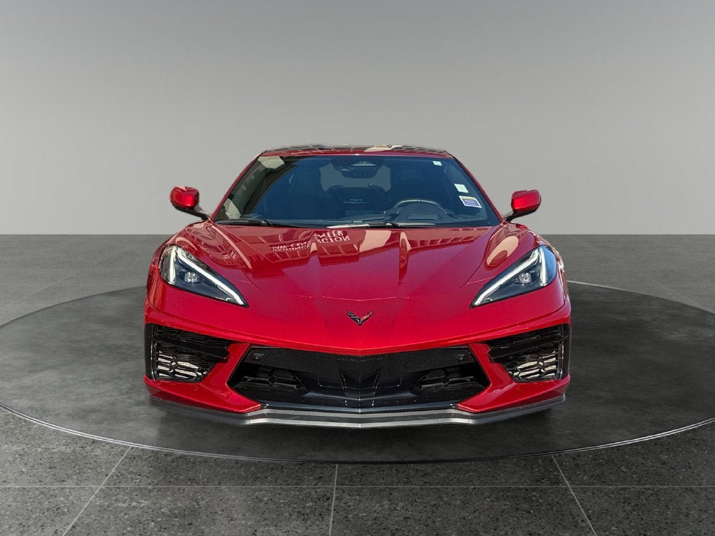 Used 2024 Chevrolet Corvette Stingray Preferred Cpe RWD image 2