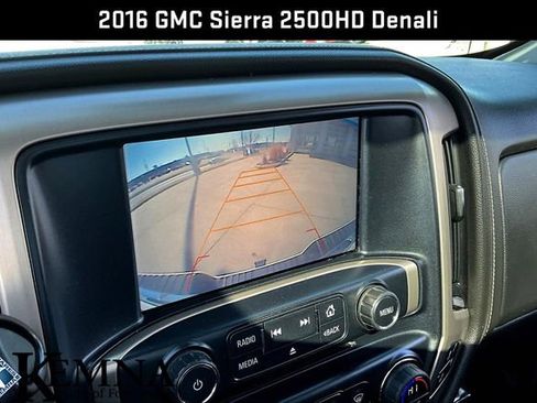 Used 2016 GMC Sierra 2500 Denali image 16