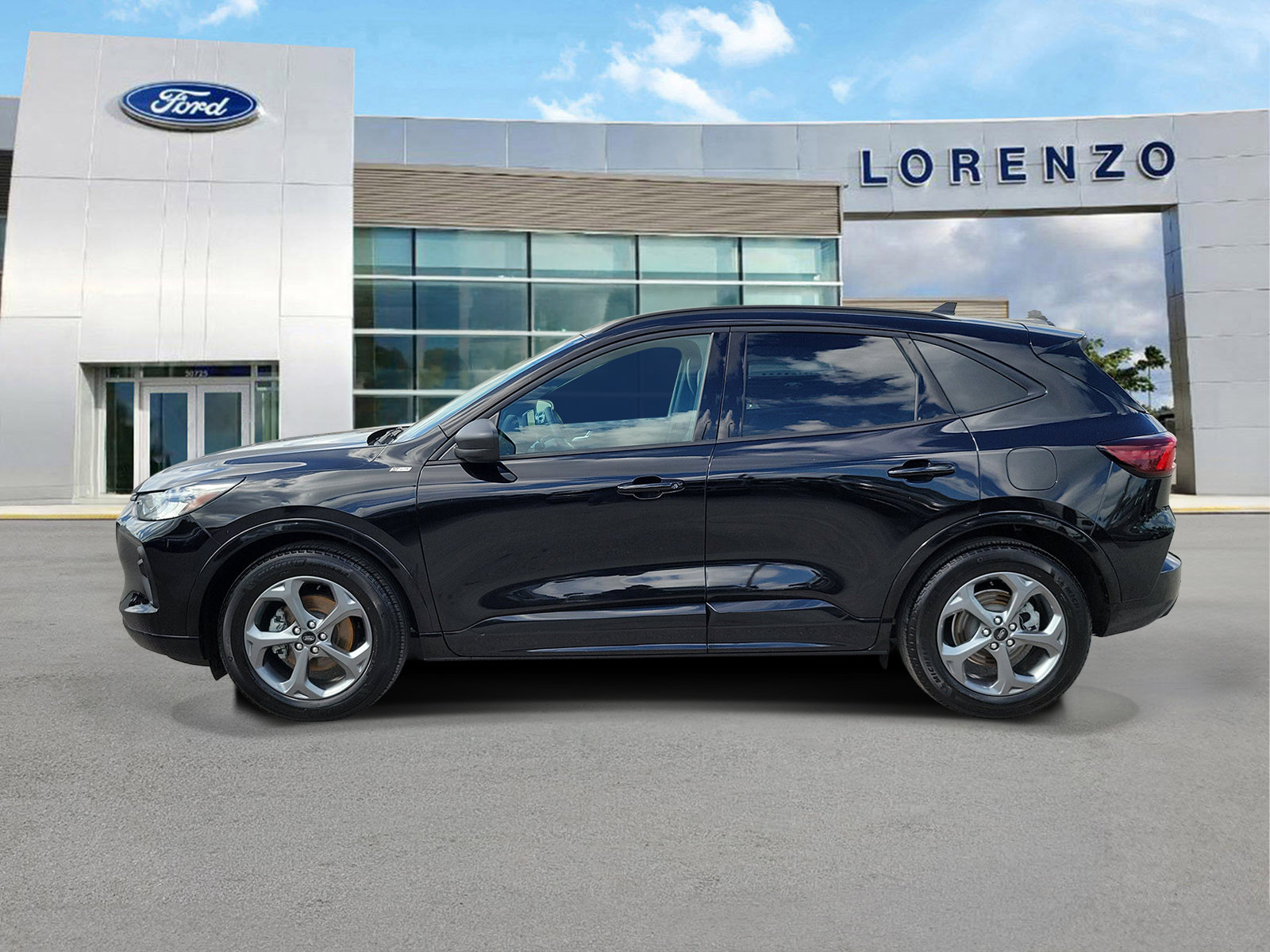 Used 2024 Ford Escape ST-Line w/ Tech Pack #1 FWD image 8
