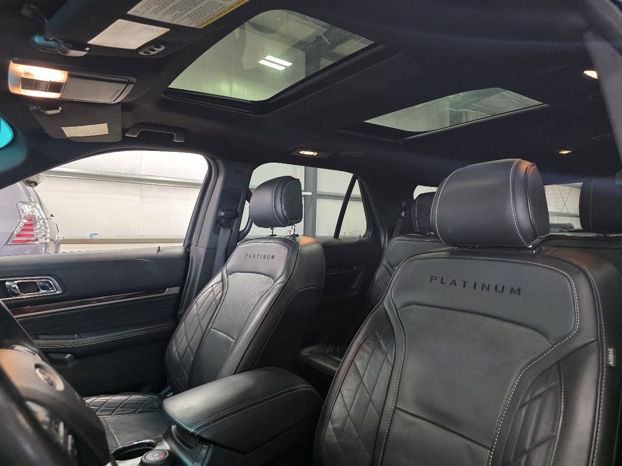 Used 2017 Ford Explorer Platinum AWD/4WD image 12