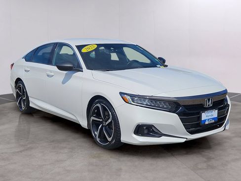 Certified 2022 Honda Accord Sport image 3