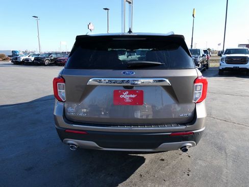 Used 2021 Ford Explorer Limited image 5
