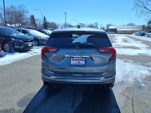 Used 2020 GMC Terrain Denali w/ Denali Premium Package image 4