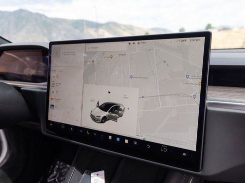 Used 2021 Tesla Model S Plaid AWD/4WD image 25