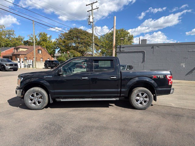 Used 2018 Ford F150 XLT w/ Equipment Group 302A Luxury AWD/4WD image 4