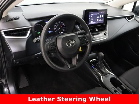 Used 2024 Toyota Corolla LE image 13