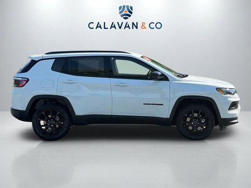 Used 2025 Jeep Compass Latitude w/ Altitude Special Edition AWD/4WD image 8