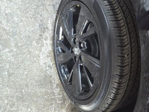 New 2025 Buick Envision Sport Touring image 30