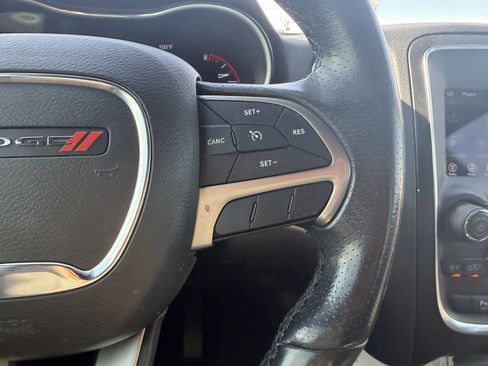 Used 2019 Dodge Durango SXT image 12