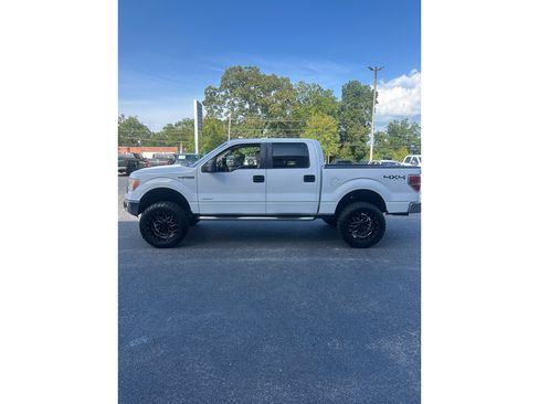 Used 2012 Ford F150 XLT w/ Off Road Pkg AWD/4WD image 4