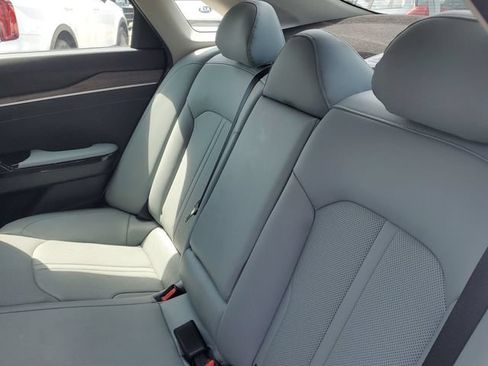 Used 2022 Kia K5 EX FWD image 25