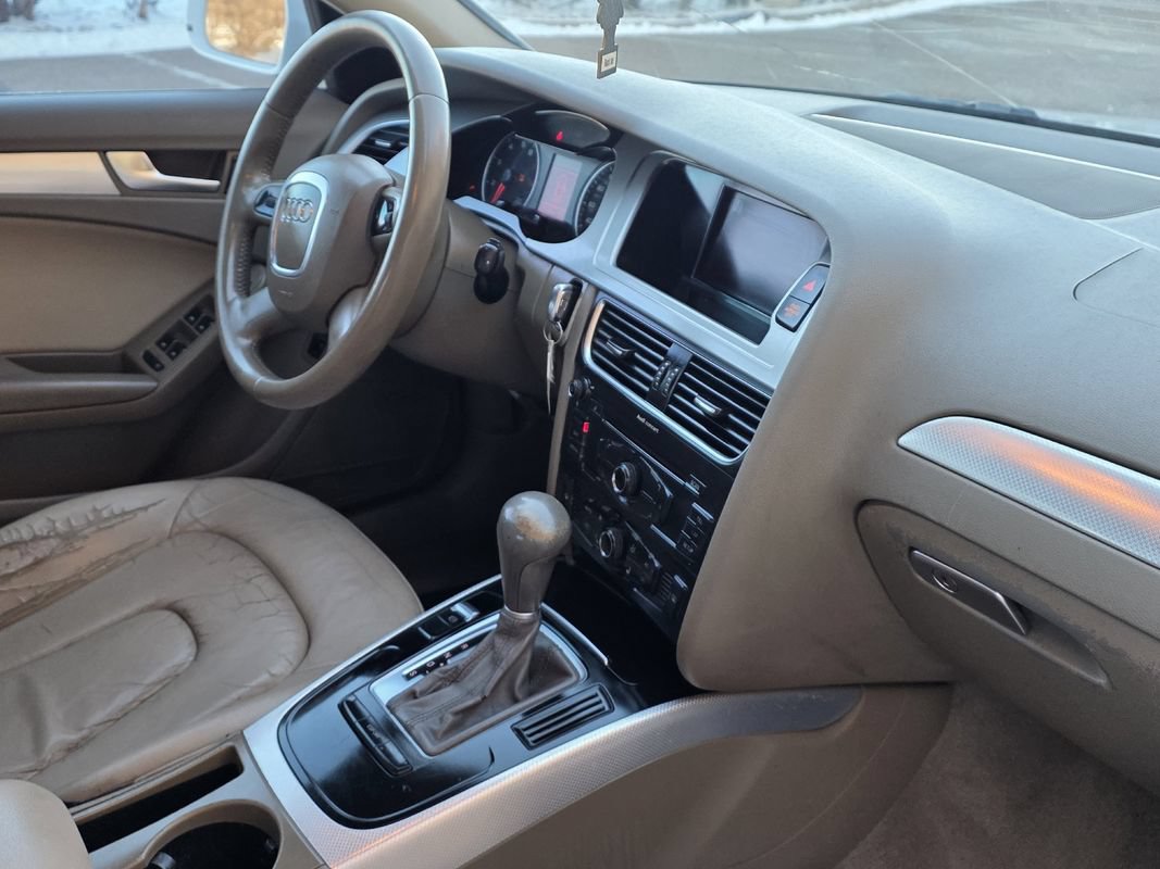 Used 2009 Audi A4 2.0T Premium AWD/4WD image 26