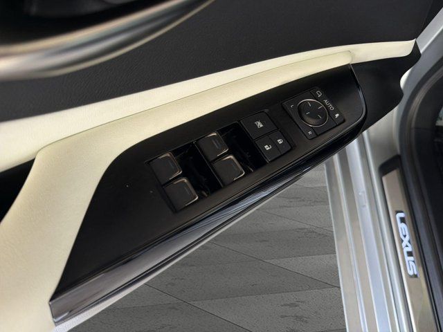 Certified 2023 Lexus ES 350 F Sport w/ Accessory Package (Z2) FWD image 9