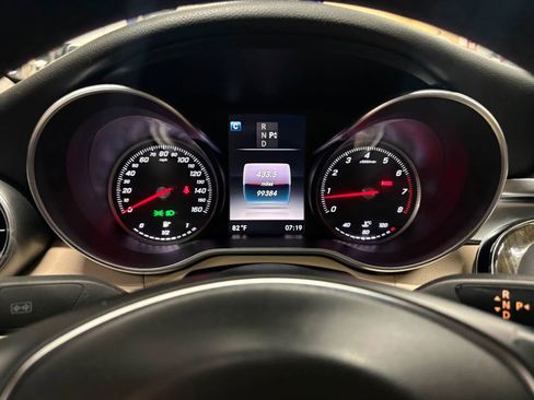 Used 2016 Mercedes-Benz C 300 4MATIC Sedan image 13
