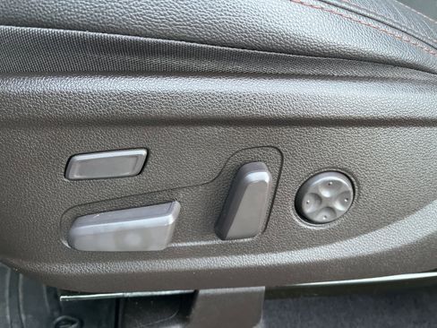 Used 2020 Hyundai Santa Fe Limited image 21