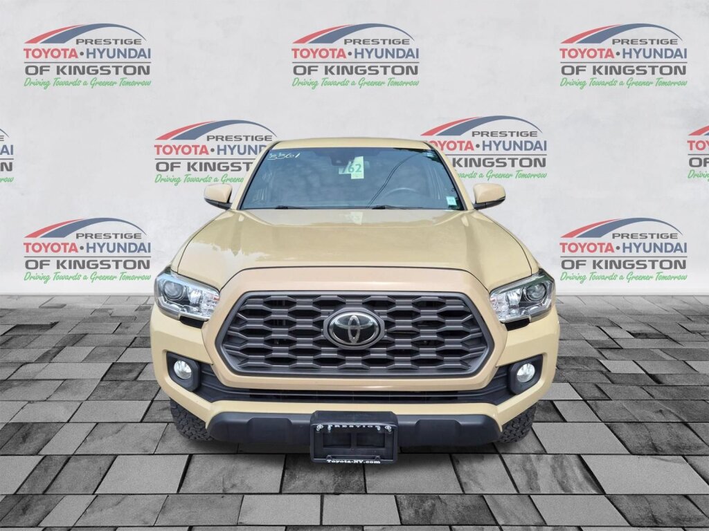 Certified 2020 Toyota Tacoma TRD Off-Road AWD/4WD image 9