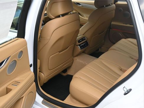 New 2026 Genesis G80 2.5T Advanced image 11