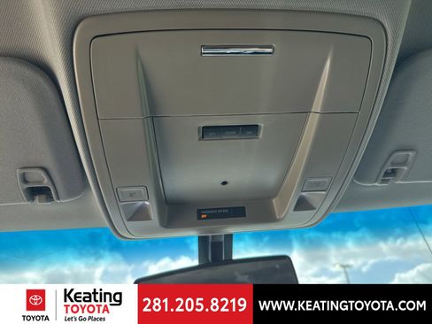 Used 2017 Chevrolet Silverado 1500 LT w/ Texas Edition image 22