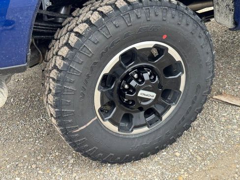 New 2026 Ford F250 XLT w/ Tremor Off-Road Package image 5