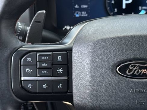 Used 2025 Ford F150 Raptor AWD/4WD image 15