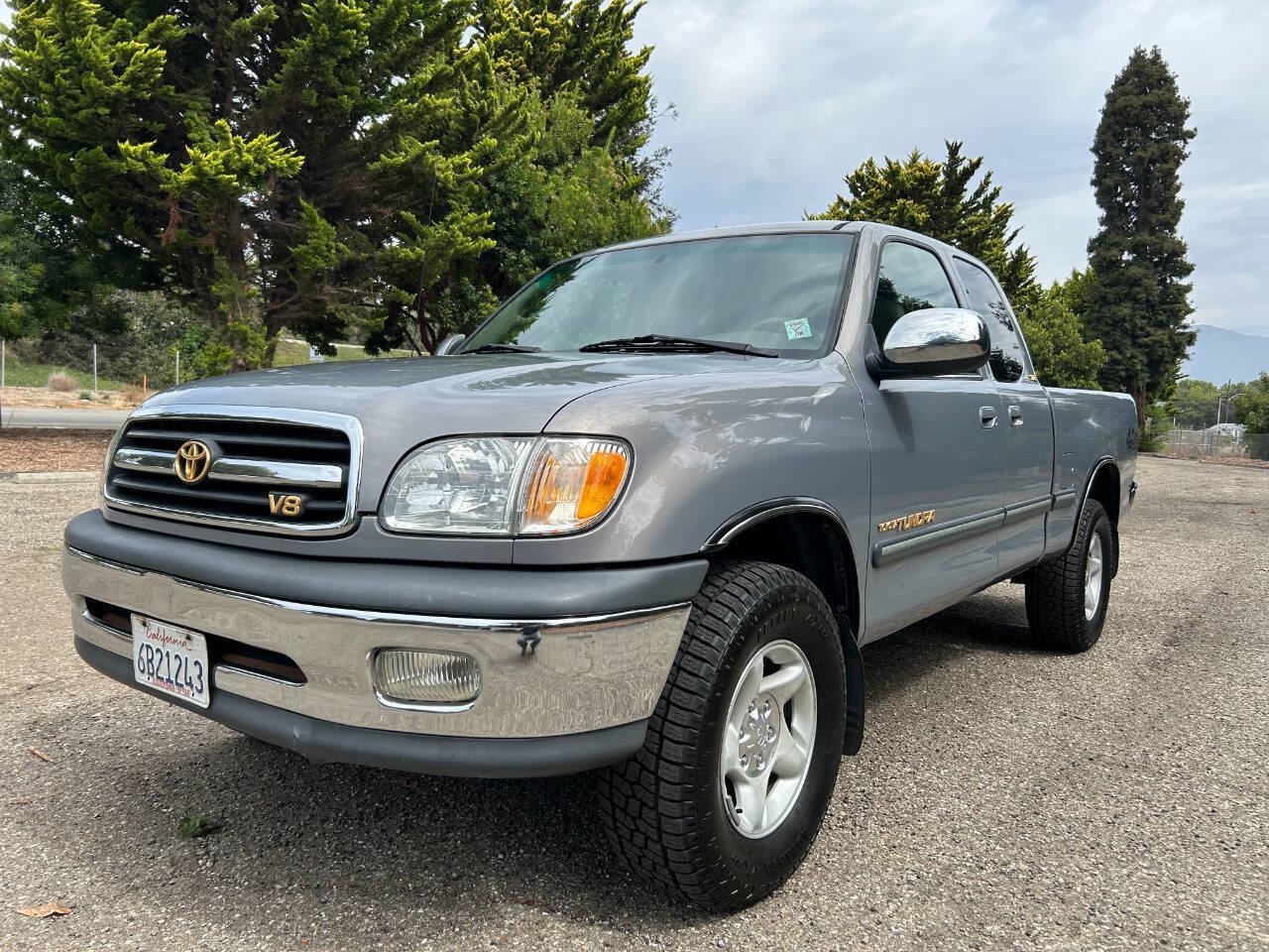 Used 2000 Toyota Tundra SR5 AWD/4WD image 1