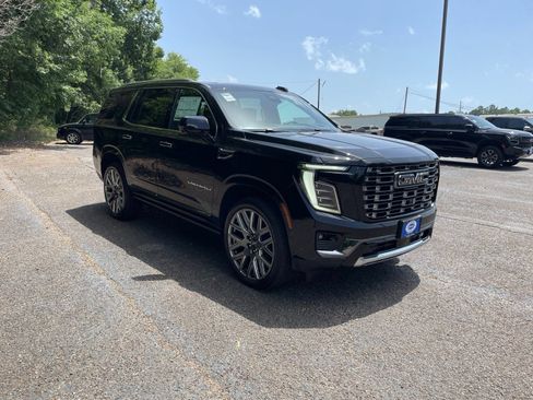 New 2026 GMC Yukon Denali Ultimate AWD/4WD image 9
